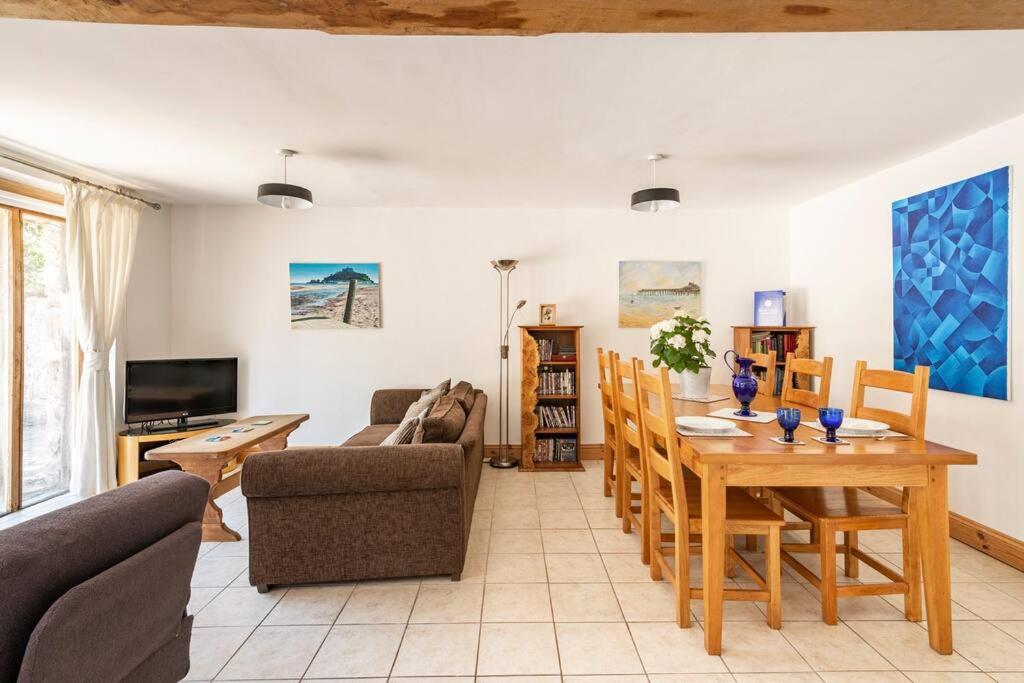Beech Cottage, Spacious Rural Retreat Usk Exterior foto